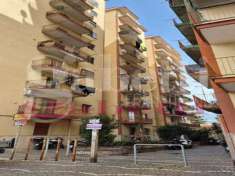 Foto Appartamento in vendita a Torre Annunziata - 4 locali 110mq