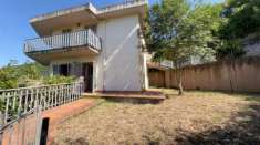 Foto Appartamento in vendita a Torre Cajetani