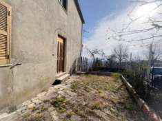 Foto Appartamento in vendita a Torre Cajetani