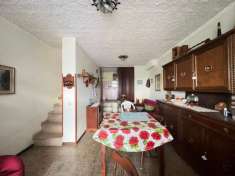 Foto Appartamento in vendita a Torre Cajetani