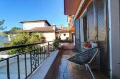 Foto Appartamento in Vendita a Torri del Benaco Torri del Benaco - Centro