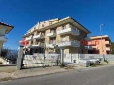 Foto Appartamento in vendita a Tortoreto - 3 locali 84mq