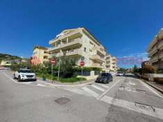 Foto Appartamento in vendita a Tortoreto