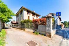 Foto Appartamento in vendita a Tradate - 4 locali 165mq