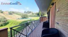 Foto Appartamento in vendita a Trecastelli