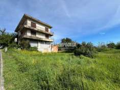 Foto Appartamento in vendita a Trecastelli