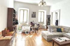 Foto Appartamento in vendita a Trieste