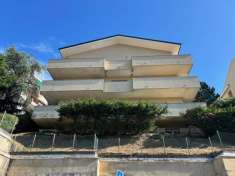 Foto Appartamento in vendita a Trieste