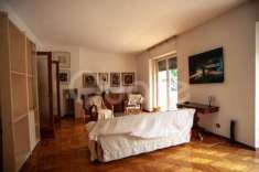 Foto Appartamento in vendita a Udine - 6 locali 168mq