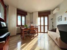 Foto Appartamento in vendita a Usmate Velate