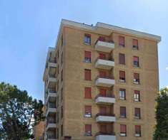 Foto Appartamento in Vendita a Usmate Velate