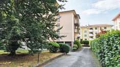 Foto Appartamento in vendita a Usmate Velate