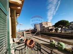 Foto Appartamento in vendita a Vado Ligure