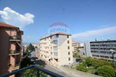 Foto Appartamento in vendita a Vado Ligure