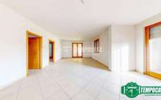 Foto Appartamento in vendita a Valenza