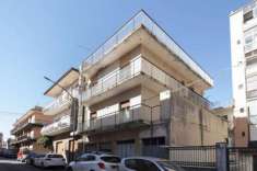 Foto Appartamento in vendita a Valverde - 4 locali 98mq