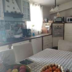 Foto Appartamento in vendita a Valverde