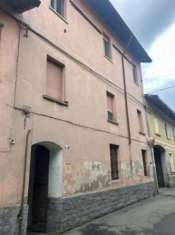 Foto Appartamento in vendita a Vanzaghello - 3 locali 170mq
