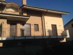 Foto Appartamento in Vendita a Vanzago via giotto