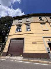 Foto Appartamento in vendita a Varese - 3 locali 81mq