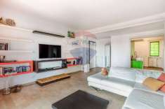 Foto Appartamento in vendita a Varese