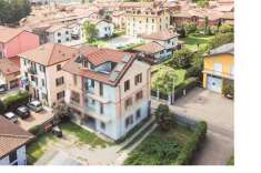 Foto Appartamento in vendita a Vedano Olona