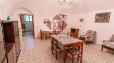 Foto Appartamento in vendita a Ventimiglia - 4 locali 102mq