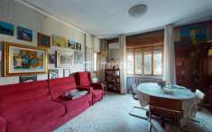 Foto Appartamento in vendita a Verano Brianza