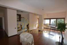 Foto Appartamento in vendita a Verbania