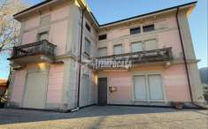 Foto Appartamento in vendita a Verbania