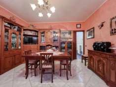 Foto Appartamento in vendita a Vercelli - 4 locali 129mq