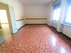 Foto Appartamento in vendita a Vercelli - 4 locali 138mq