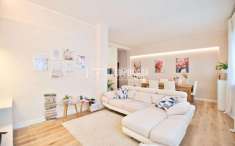 Foto Appartamento in vendita a Vercelli