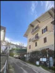 Foto Appartamento in vendita a Vernio
