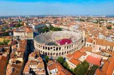 Foto Appartamento in vendita a Verona