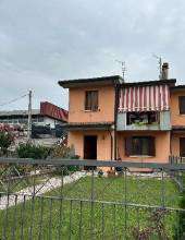 Foto Appartamento in Vendita a Veronella