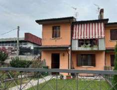 Foto Appartamento in Vendita a Veronella San Gregorio