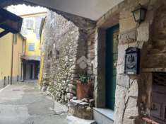 Foto Appartamento in vendita a Vezzano Ligure