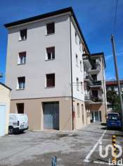 Foto Appartamento in vendita a Vicenza