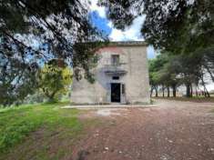 Foto Appartamento in vendita a Vieste - 4 locali 188mq