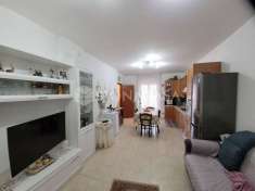 Foto Appartamento in vendita a Vieste