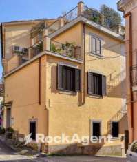 Foto Appartamento in vendita a Vietri Sul Mare