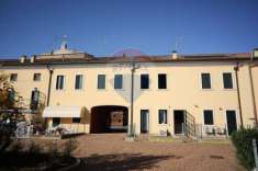 Foto Appartamento in vendita a Villa Bartolomea - 7 locali 165mq
