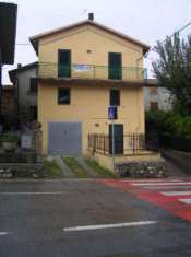 Foto Appartamento in Vendita a Villa Minozzo
