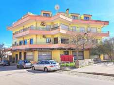 Foto Appartamento in vendita a Villacidro - 3 locali 80mq