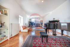 Foto Appartamento in vendita a Villamagna - 7 locali 225mq