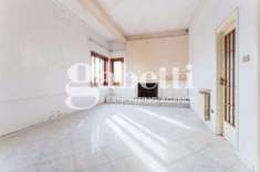Foto Appartamento in vendita a Villaricca - 5 locali 160mq