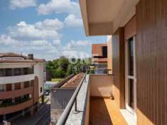 Foto Appartamento in vendita a Villasanta - 3 locali 82mq