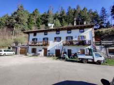 Foto Appartamento in vendita a Ville di Fiemme