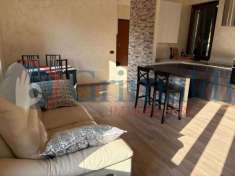 Foto Appartamento in vendita a Vimercate